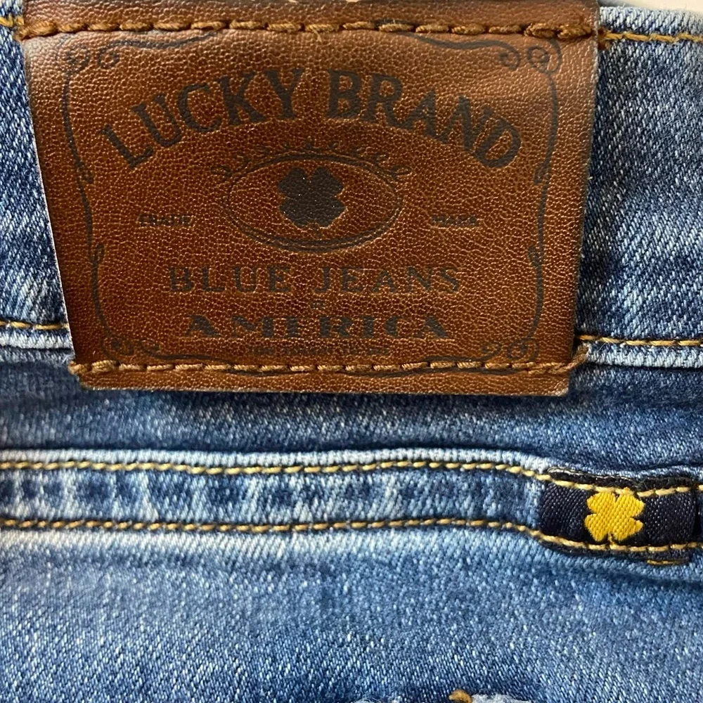 Lucky Brand Women's Dark Blue Boot Cut Jeans - Picture 5 of 11